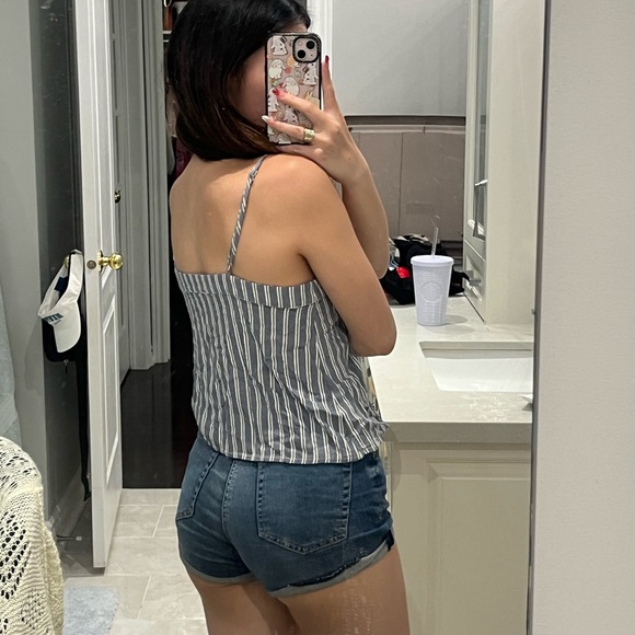 Garage Blue Tank - Picture 3 of 5